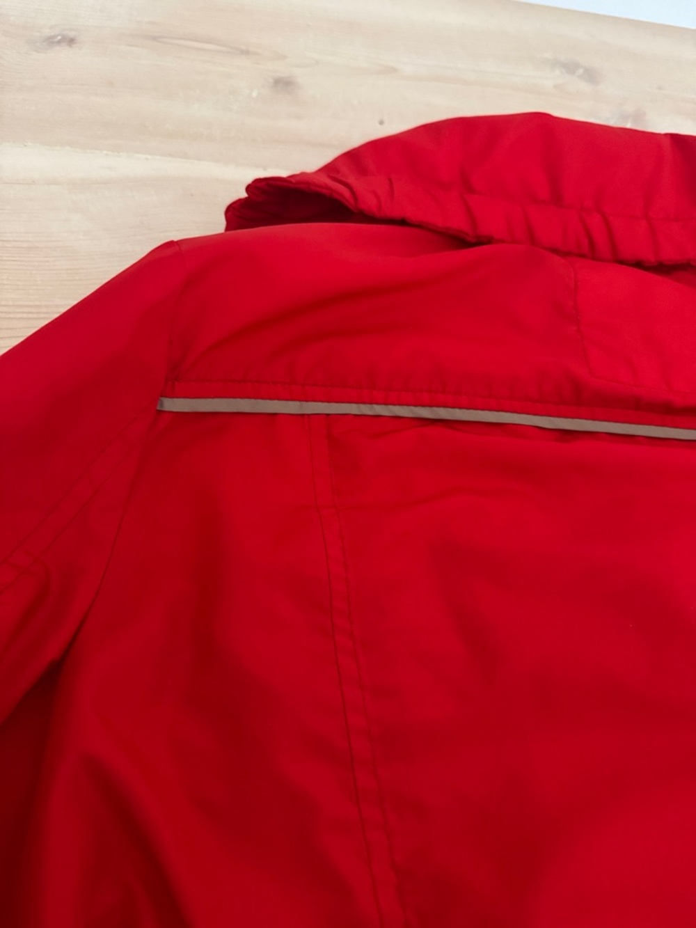 Women’s Lightweight Red Jacket - Picture 8 of 9